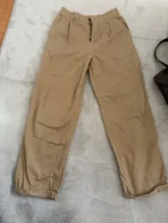 ベージュ チノパン サイズS