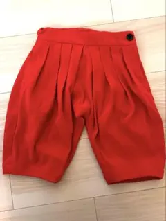 melt FITH 赤 ハーフパンツ