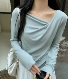 オフショルダー ニット