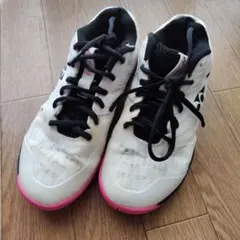 23.5cm ヨネックス バドミントンシューズ ホワイト/ピンク