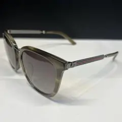 GUCCIグッチ サングラス GG0079SKインターロッキング シェリーラインのサムネイル