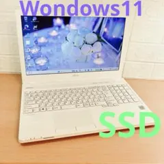 美品✨Windows11⭐️サクサクSSDで快適✓白薄型ノートパソコン