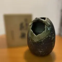 信楽焼　花瓶　紫峰作