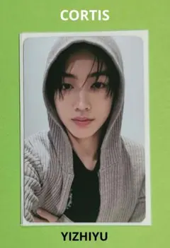 cortis 1st yizhiyu4.0 ラキドロ トレカ ソンヒョン - メルカリ