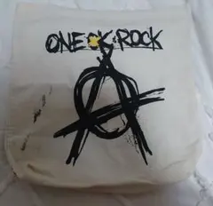 ONE OK ROCK 2017 Ambitions トートバッグ アイボリー