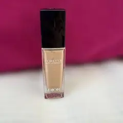 Dior ディオールスキンフォーエバー スキンコレクトコンシーラー 1N