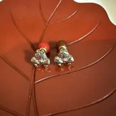 【匿名配送】チップ & デール　ピアス　ディズニーのサムネイル
