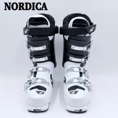 Item thumbnail for item 91cd7b43-4612-4cca-a8fc-ddcb13283551