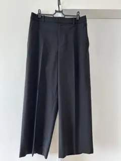 ユニクロ 感動ワイドパンツ