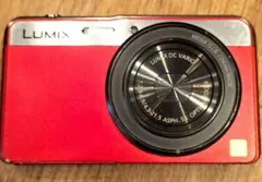美品✨Panasonic LUMIX DMC-XS1 ✨希少レッド✨超薄型ボディ - メルカリ