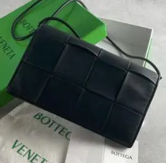 【美品 付属品完備】ボッテガヴェネタ カセット　ショルダーバッグ