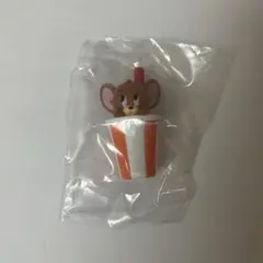 トムとジェリー　もぐもぐかくれんぼ3 ジェリー&ジュース