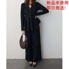 美ライン ペプラムニットセットアップ frene フラーネ 同型 ブラック