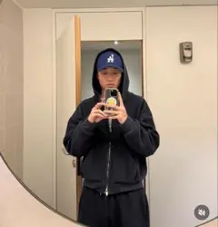 Seventh store ブラック ジップアップパーカー 新品　XL