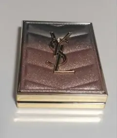 イヴ・サンローラン　126　SPARKLING　LUST