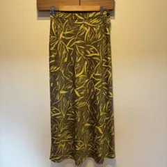 GREEN LABEL RELAXING リーフ柄 ロングスカート