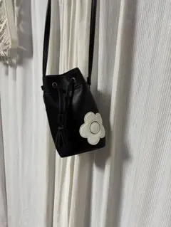 マリークヮント巾着型ショルダーバッグ