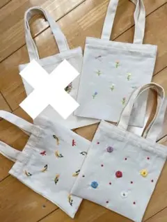 刺繍トートバッグ　３点セット　刺繍バッグ　ハンドバッグ　手刺繍　ぺたんこ