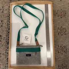 ラミダス メンズサコッシュ