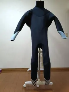 Item thumbnail for item 3d084bc6-e1d3-4d6d-a58a-926384be6d40