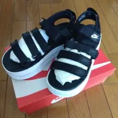 Item thumbnail for item fceb68c3-a795-44b3-ba3c-d2a6998e0592