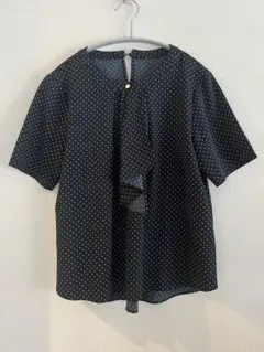 【美品】AOKI ドット柄半袖ブラウス Sサイズ