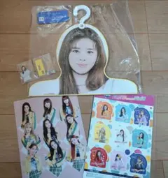 NiziU リク 一番くじ　ビジュアルハンガー　アクリルキーホルダー　おまけつき