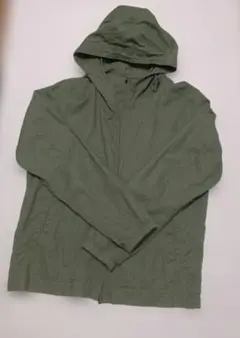 ユニクロ フード付きブルゾン カーキ色メンズブルゾン ユニクロブルゾン