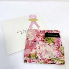 新品未使用 nicolai bergmann ハンカチ 花柄 ピンク 大きめのサムネイル