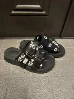 試着のみ KEEN Hide&Seek サンダル ヨギ 26 - メルカリ
