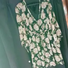 新品花柄シフォンワンピース