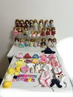 サンリオ ハローキティ ドレスアップコレクション 着せ替え 人形
