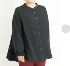 eur3 エウルキューブ　イレヘムフレアバンドカラーブラウス　XXL 3Lのサムネイル