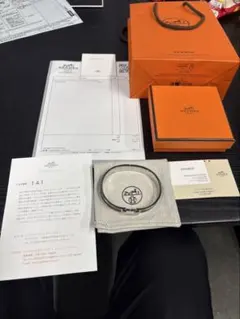 エルメス HERMES 　クリックHH 美品　正規品　ブラック　T6 箱付のサムネイル