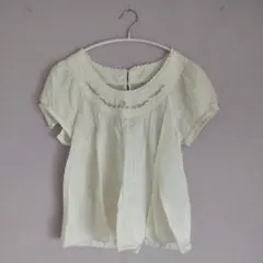 d*9様 【フランシュリッペ】お花刺繍ブラウス