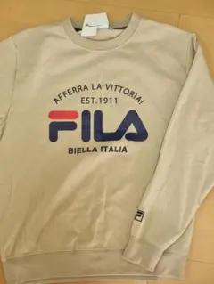 FILA ベージュ スウェット Mサイズのサムネイル