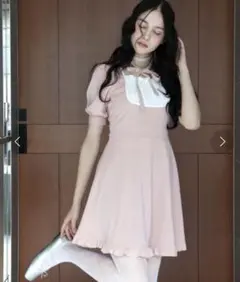 TITTY&CO. シャーリングパフミニワンピース ピンクのサムネイル