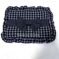 Maison de FLEURチェック フリル リボン フラットポーチ