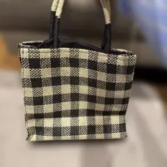 Item thumbnail for item 94248707-b6f2-47cc-8396-5417a462e203