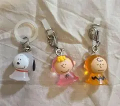 めじるしアクセサリー　スヌーピー　PEANUTS　ガチャ