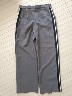 ZARA パンツ