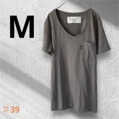 AKMグレー Vネック Tシャツ 左胸ポケット付き　Mサイズ