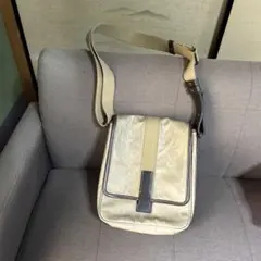 TAKEO KIKUCHI ショルダーバッグ ベージュ