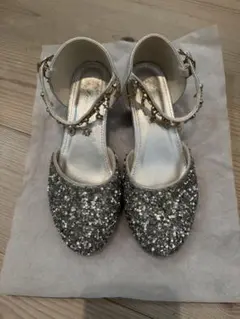 シルバーグリッターアンクルストラップシューズ　21.5㎝〜22㎝