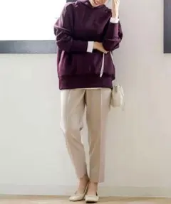 ナノユニバース　ストレッチテーパードパンツ　ライトベージュ
