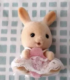 シルバニアファミリー うさぎ 人形 本体 わたうさぎ　赤ちゃん