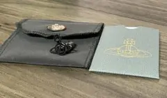 Vivienne Westwood 片耳用ピアス　ボルト　ガンメタ