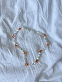 オレンジフラワーパールネックレス