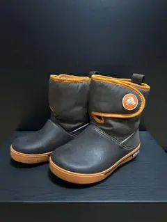 CROCSスノーブーツ