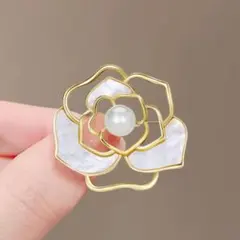 ブローチ バラ　パール 式 スーツ コサージュ フォーマル アクセサリー